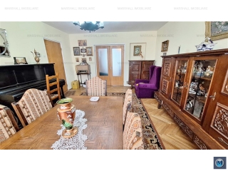 Apartament 4 camere de vanzare, zona Sud, 78.8 mp