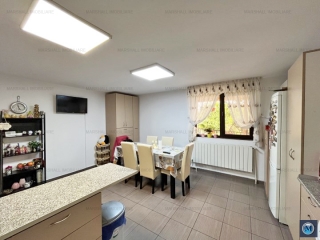 Vila cu 4 camere de vanzare in Barcanesti, 145.35 mp