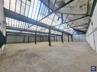 Spatiu industrial de inchiriat in Campina, 2400 mp