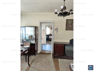 Casa cu 3 camere de vanzare, zona Cantacuzino, 70 mp