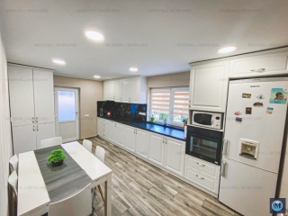 Vila cu 5 camere de vanzare, zona Transilvaniei, 168 mp