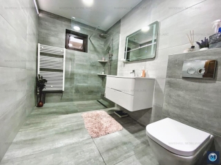 Vila cu 5 camere de vanzare, zona Transilvaniei, 168 mp