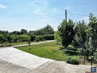 Casa cu 2 camere de vanzare in Lipanesti, 50 mp