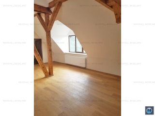 Vila cu 6 camere de inchiriat in Campina, 370 mp