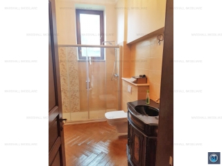 Vila cu 6 camere de inchiriat in Campina, 370 mp
