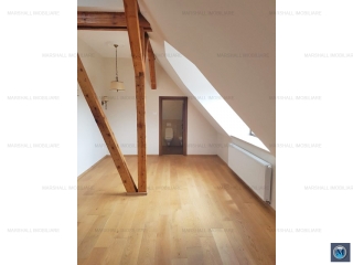 Vila cu 6 camere de inchiriat in Campina, 370 mp