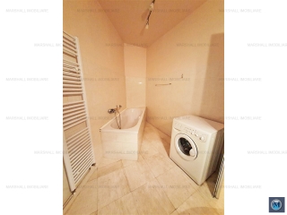 Apartament 2 camere de vanzare, zona Central, 75.95 mp