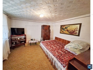 Casa cu 6 camere de vanzare in Ciorani, 89 mp