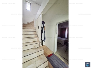 Casa cu 4 camere de vanzare, zona Transilvaniei, 206 mp