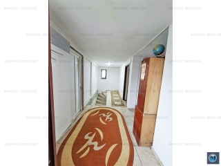 Casa cu 4 camere de vanzare, zona Transilvaniei, 206 mp