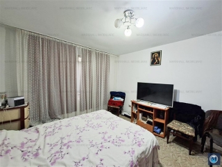 Casa cu 4 camere de vanzare, zona Transilvaniei, 206 mp