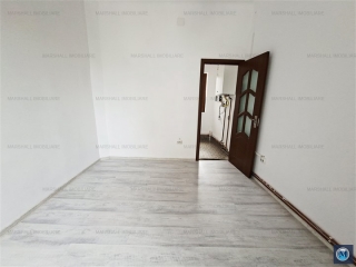 Apartament 4 camere de inchiriat, zona Central, 100 mp