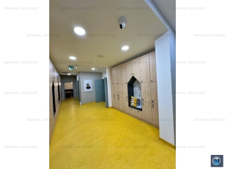 Spatiu  birouri de vanzare, zona Albert, 210.70 mp