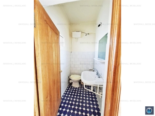 Vila cu 10 camere de vanzare in Gageni, 281,47 mp