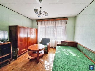 Vila cu 10 camere de vanzare in Gageni, 281,47 mp