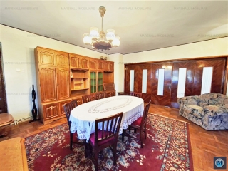 Casa cu 10 camere de vanzare in Gageni, 281.47 mp