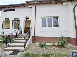 Casa cu 5 camere de vanzare, zona Ultracentral, 136 mp