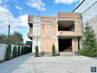 Spatiu  birouri de vanzare, zona Central, 550 mp