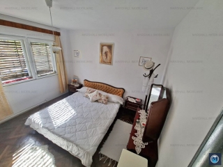 Vila cu 6 camere de vanzare, zona Buna Vestire, 184.7 mp