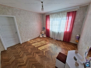 Vila cu 6 camere de vanzare, zona Buna Vestire, 184.7 mp