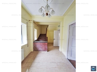 Casa cu 3 camere de vanzare, zona Central, 152,72 mp