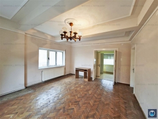 Casa cu 3 camere de vanzare, zona Central, 152,72 mp