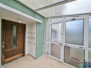 Casa cu 3 camere de vanzare, zona Central, 152,72 mp