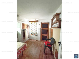 Casa cu 4 camere de vanzare in Nisipoasa, 120 mp