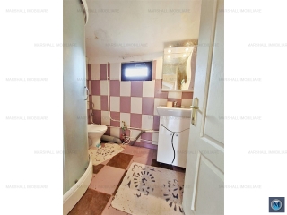 Casa cu 4 camere de vanzare in Nisipoasa, 120 mp