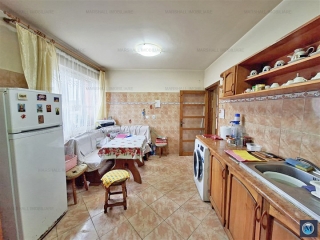 Vila cu 5 camere de vanzare in Blejoi, 160,61 mp