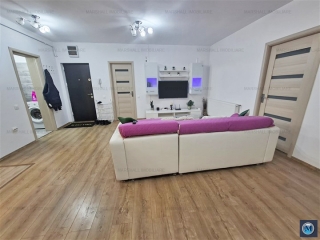 Apartament 3 camere de vanzare, zona Republicii, 70 mp