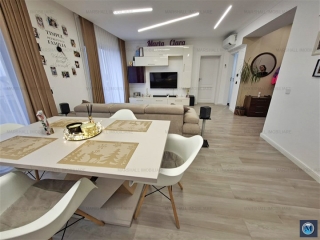 Apartament 3 camere de vanzare, zona Albert, 72 mp