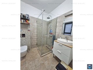 Apartament 3 camere de vanzare, zona Albert, 72 mp