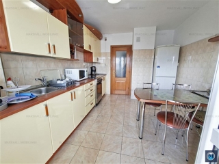 Apartament 2 camere de vanzare, zona Ultracentral, 56 mp