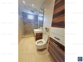 Apartament 4 camere de vanzare, zona Nord, 80.62 mp