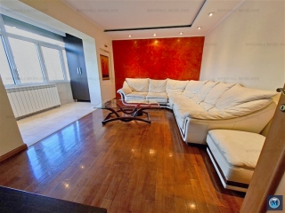 Apartament 4 camere de vanzare, zona Nord, 80.62 mp