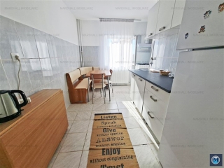 Apartament 2 camere de vanzare, zona Sud-Vest, 52 mp