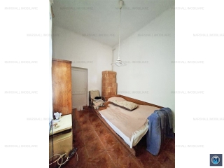 Casa cu 4 camere de vanzare, zona Central, 113 mp