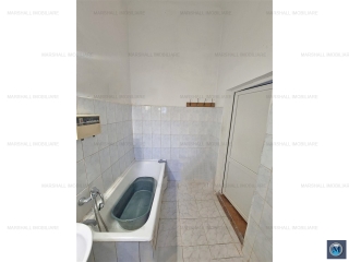Casa cu 4 camere de vanzare, zona Central, 113 mp