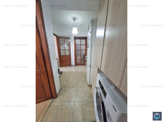 Apartament 2 camere de vanzare, zona Malu Rosu, 50 mp