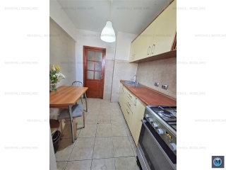 Apartament 2 camere de vanzare, zona Malu Rosu, 50 mp