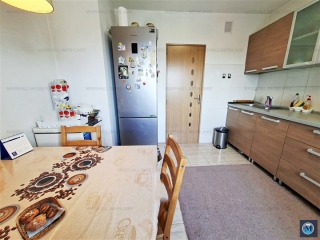 Apartament 3 camere de vanzare, zona Cantacuzino, 74 mp