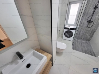 Apartament 3 camere de inchiriat, zona Central, 69.6 mp
