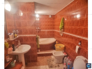 Casa cu 4 camere de vanzare in Boldesti-Scaeni, zona Est, 62.45 mp