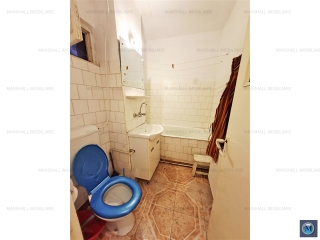 Apartament 2 camere de vanzare, zona Vest, 51.3 mp