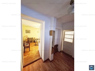 Casa cu 3 camere de vanzare, zona Mihai Bravu
