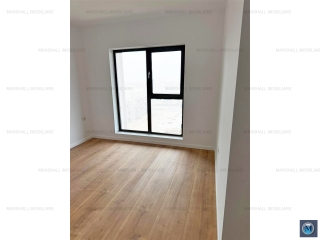 Apartament 3 camere de vanzare, zona Nord, 75 mp