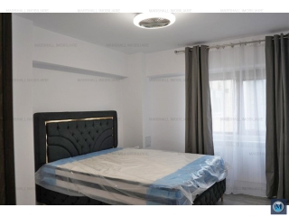 Apartament 3 camere de vanzare, zona Central, 66 mp