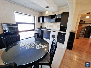 Apartament 3 camere de vanzare, zona Ultracentral, 113 mp