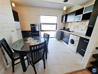 Apartament 3 camere de vanzare, zona Ultracentral, 113 mp
